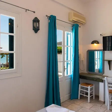 Almyra Seaside *