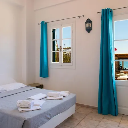 公寓 Almyra Seaside