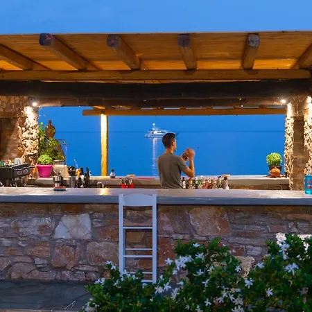 Almyra Seaside *