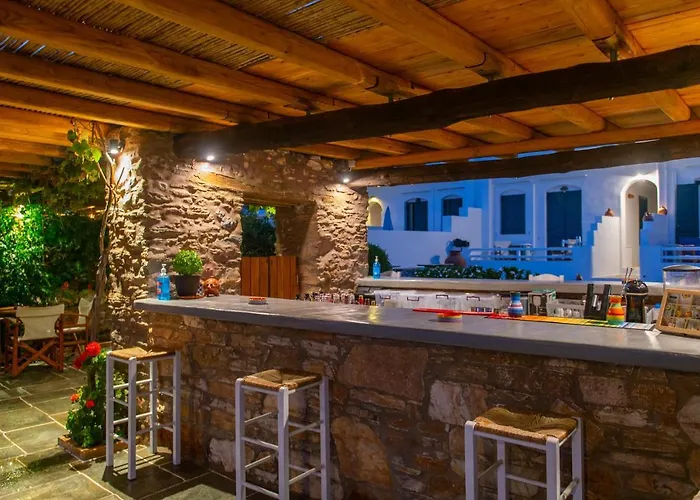 Almyra Seaside Platis Gialos (Sifnos)