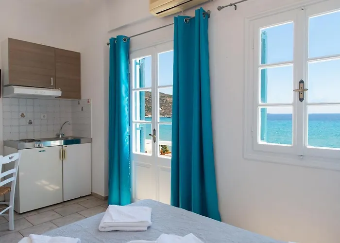 Almyra Seaside * Platis Gialos (Sifnos)