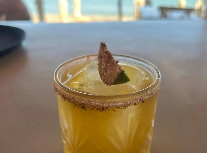 Almyra Seaside Platis Gialos (Sifnos)